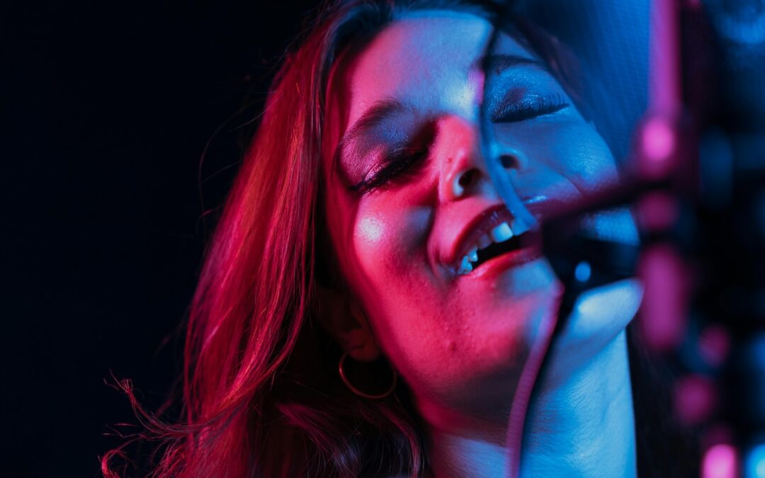 Performance Anxiety & Singing: A Journey Of Bravery & Connection